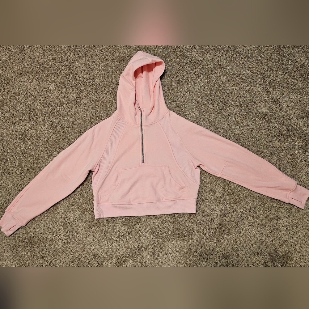 Trendy Queen Pink Top - Soft BlushCropped Hoodie